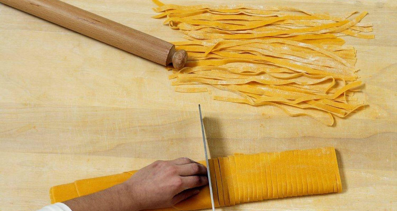 FEAST tagliatelle cooking class