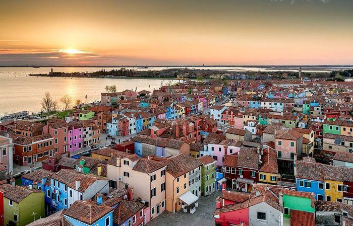 FEAST Burano